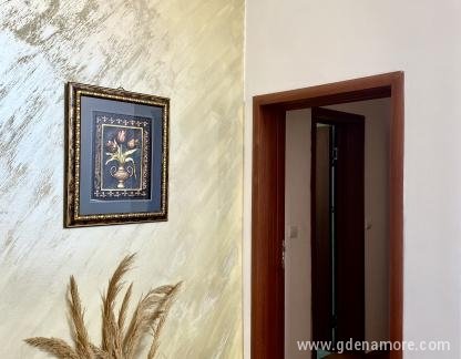Apartmani Pekovic, частни квартири в града Jaz, Черна Гора - Apartman 7
