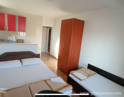 Apartments Avdic, alloggi privati a Sutomore, Montenegro - IMG_0628