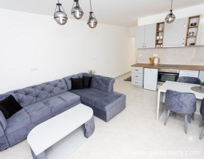 Lux Apartmani Mediteran, privatni smeštaj u mestu Bijela, Crna Gora - Untitled-8986