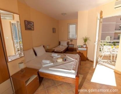 Adzic Apartments, logement privé à Budva, Monténégro - 199070344