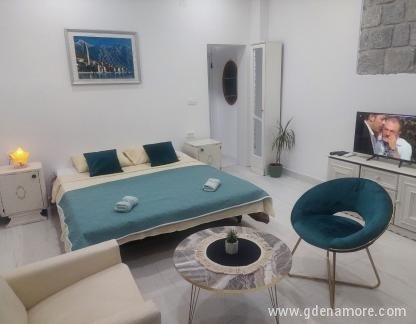 Apartmani Vella, privatni smeštaj u mestu Kumbor, Crna Gora - 1723919788260