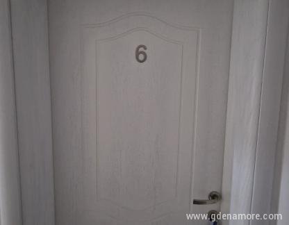 Apartmani AMB, privatni smeštaj u mestu Utjeha, Crna Gora - 20240811_231953
