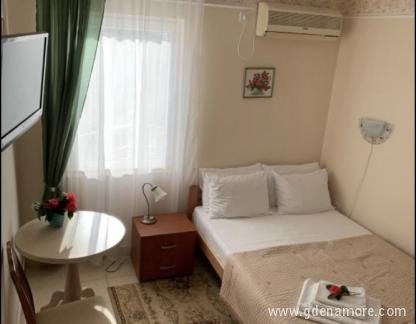 Vila Alla, zasebne nastanitve v mestu Djenović, Črna gora - 5D2A065D-4602-4C6A-874D-6C1D108831E6