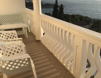 Apartmani Mekić, privatni smeštaj u mestu Utjeha, Crna Gora - 7918eb94-f35d-44e8-8a30-4741fe953e2b