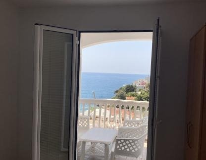 Apartmani Mekić, zasebne nastanitve v mestu Utjeha, Črna gora - e4173817-8081-47a5-93c1-b806561a09d5