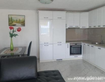 Apartmaji Maravella, zasebne nastanitve v mestu Dobre Vode, Črna gora - 688682924_tfz6upZsAE_1000x