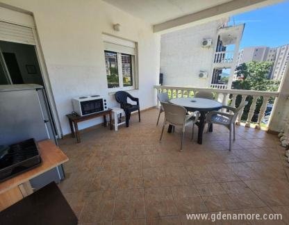 Apartmani Sunčani Bečići, частни квартири в града Bečići, Черна Гора - becici-budva-img-8