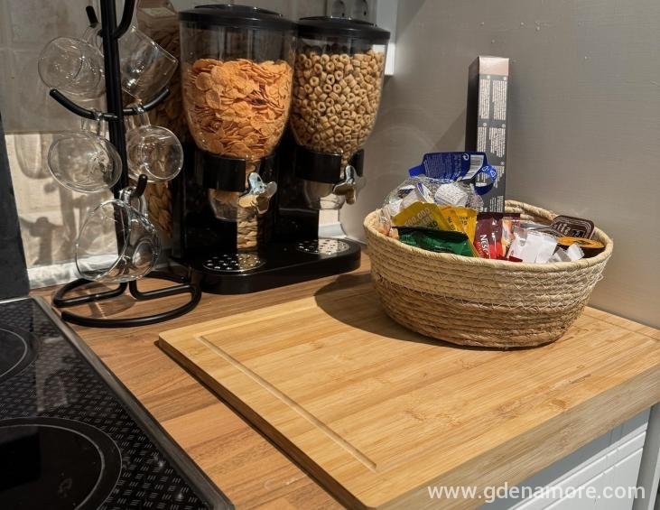 Breakfast amenities 