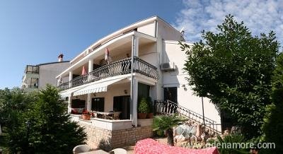 Apartmani Villa Gordana, privatni smeštaj u mestu Pula, Hrvatska