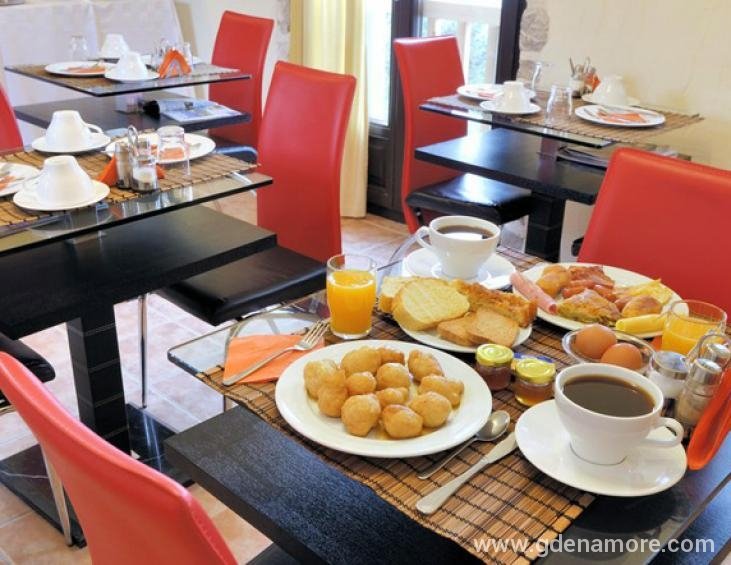 Traditional Guesthouse Prasino Galazio