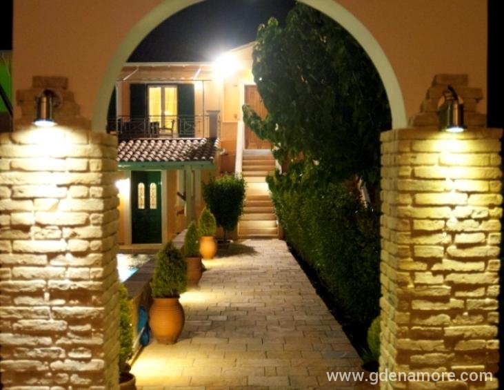 vaulted entrance