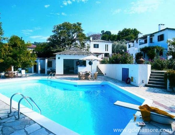 Hotel with pool