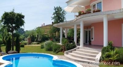 VILLA AMELIE, privatni smeštaj u mestu Opatija, Hrvatska