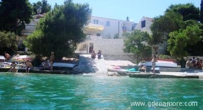 Captains house, privatni smeštaj u mestu Rogoznica, Hrvatska