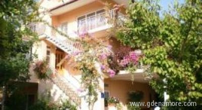 Apartmani Lea, privatni smeštaj u mestu Orebić, Hrvatska