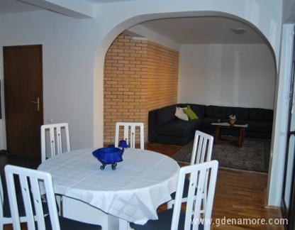 NEPTUNE APARTMENTS OHRID, privatni smeštaj u mestu Ohrid, Makedonija - Veliki apartman 