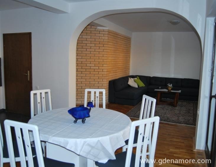 Veliki apartman 