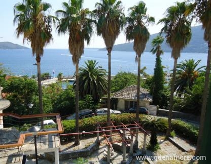 Apartment in Herceg Novi, private accommodation in city Herceg Novi, Montenegro
