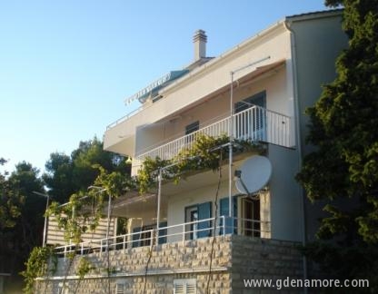 Apartments AD Hvar, private accommodation in city Hvar, Croatia
