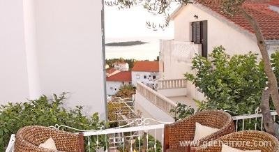Apartman TINO, privatni smeštaj u mestu Hvar, Hrvatska