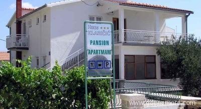 Apartmeni Klaričić, privatni smeštaj u mestu Živogošće, Hrvatska