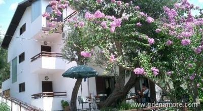 Apartmani Vila Filipovic, privatni smeštaj u mestu Živogošće, Hrvatska