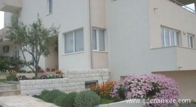 Apartmani Pera, privatni smeštaj u mestu Hvar, Hrvatska