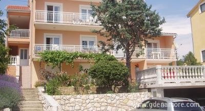 Apartmani Kvarner, privatni smeštaj u mestu Novi Vinodolski, Hrvatska