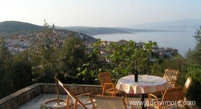Braut, privatni smeštaj u mestu Vrbnik, Hrvatska