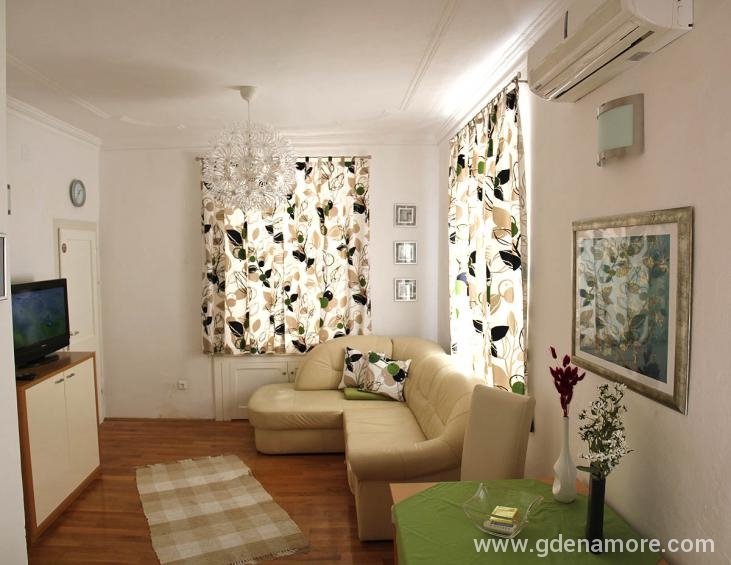 Petra apartment