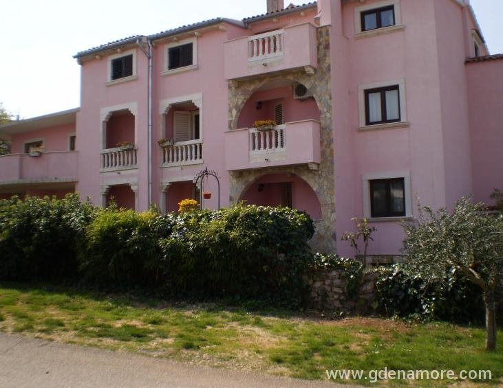 villa romantika