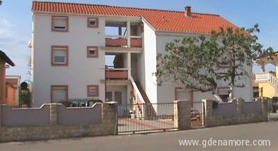 Apartmani &#34;Danica&#34;, privatni smeštaj u mestu Vir, Hrvatska