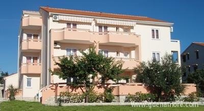 Apartmani Meri - Novalja, privatni smeštaj u mestu Novalja, Hrvatska