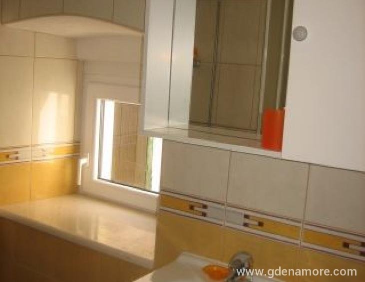 A4+1 wc/kupaona sobe B