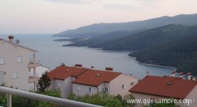 Apartment CAMI, privatni smeštaj u mestu Rabac, Hrvatska